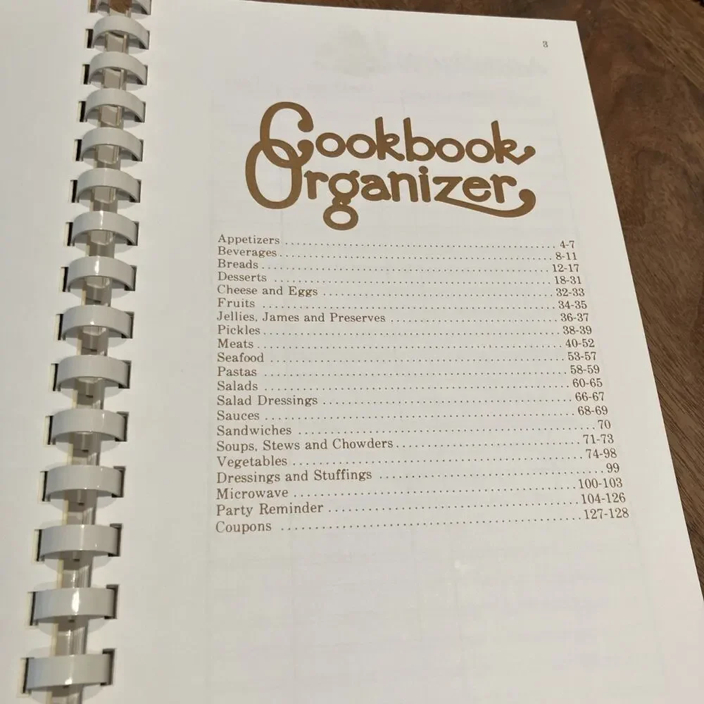 Vintage 1996 COOKBOOK ORGANIZER‎ by Dot Gibson - Mostly Unused VTG